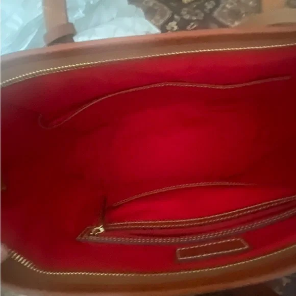 Dooney and Bourke Pebble leather shopper tote. Black. NWT - Picture 14 of 15